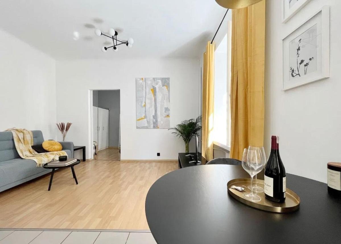 Apartment In Old